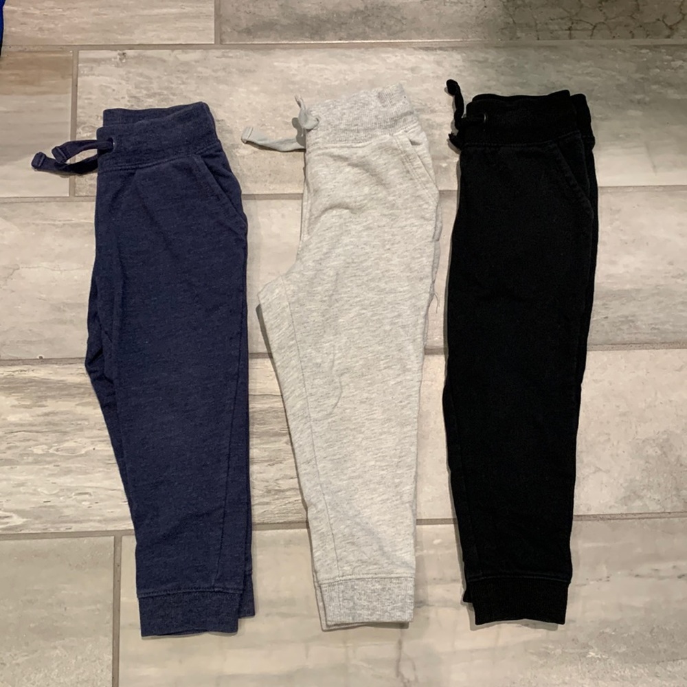 Cozy jogger lot